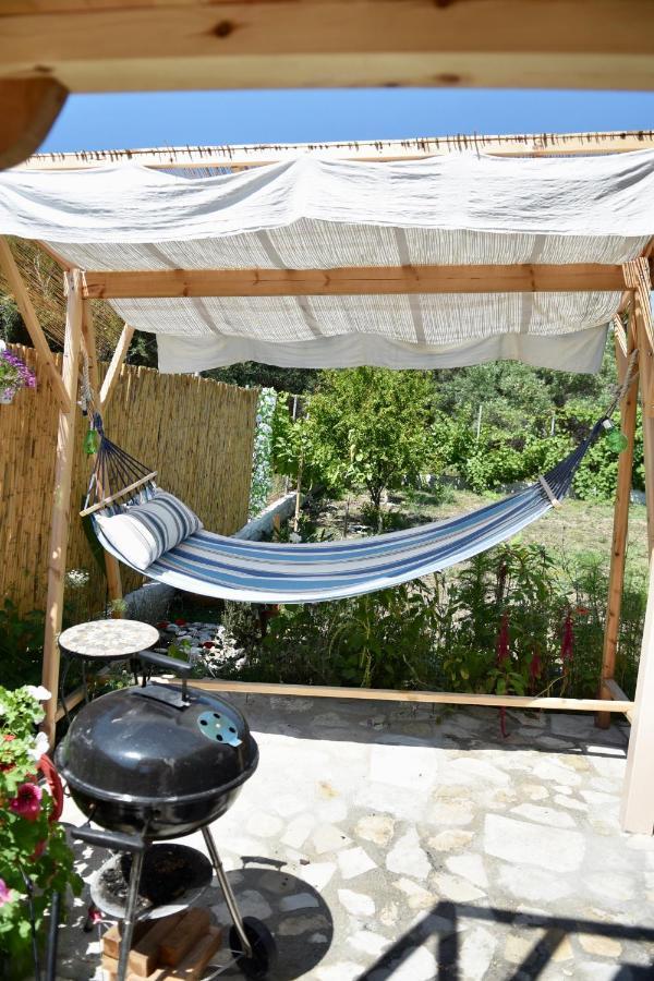 Villa Holiday Oasis With Private Patio And Hammam-Style Bath In Chora-Pithagoreo, Samos Island à Pythagóreion Extérieur photo