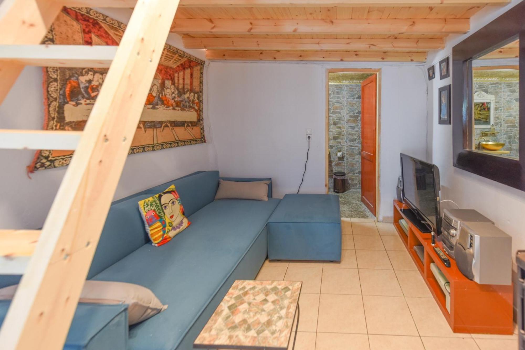 Villa Holiday Oasis With Private Patio And Hammam-Style Bath In Chora-Pithagoreo, Samos Island à Pythagóreion Extérieur photo